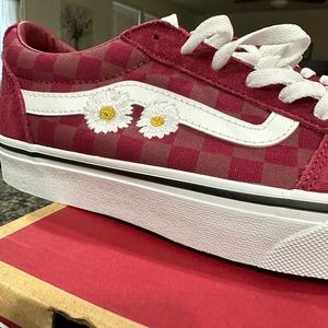 Vans Ward Embroid Daises Rumbra, Maroon
